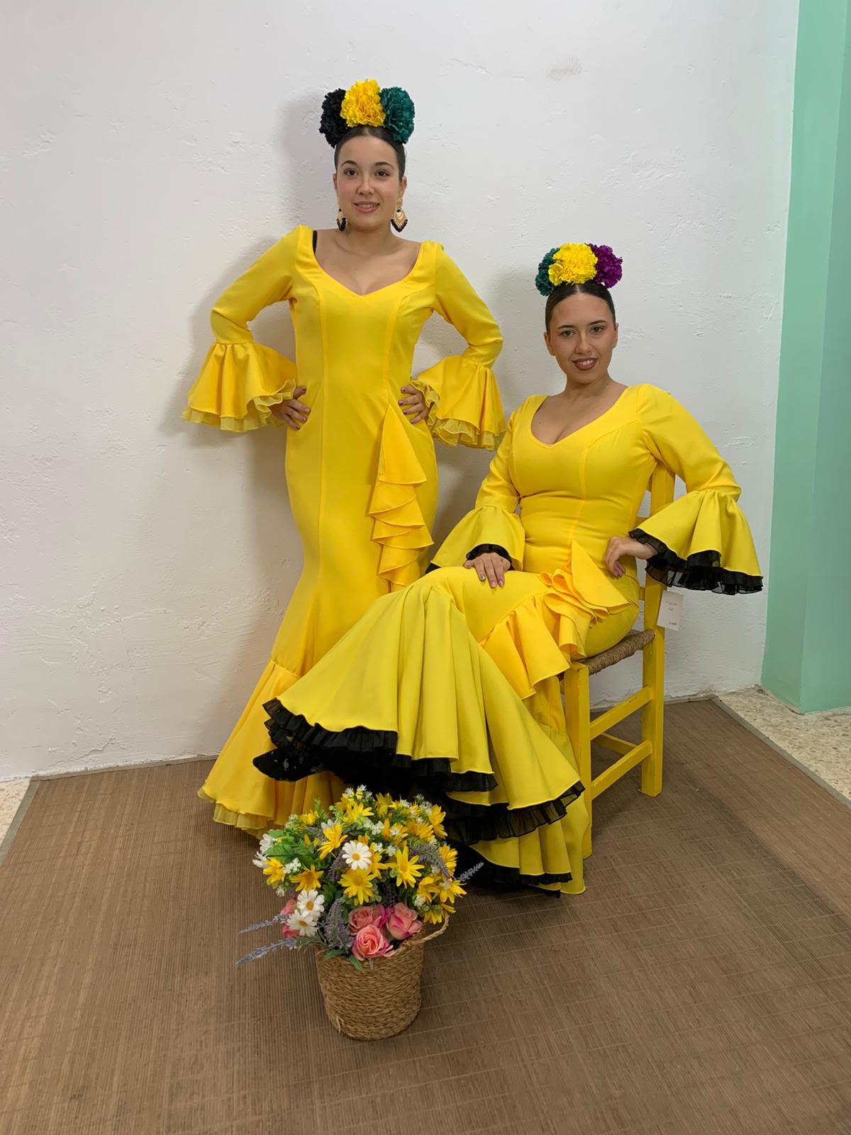 VESTIDO CASCADA AMARILLO TULL AMARILLO Y TULL NEGRO - Imagen 15