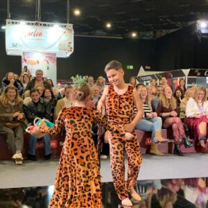 CONJUNTO TERCIOPELO ESTAMPADO