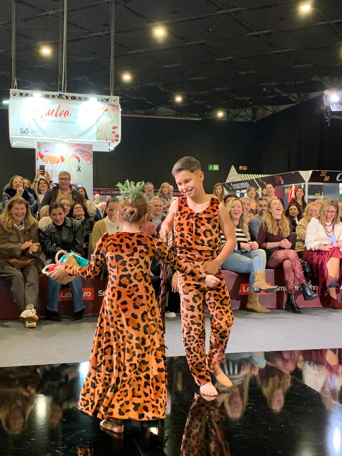 CONJUNTO TERCIOPELO ESTAMPADO